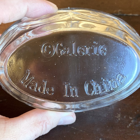 Vintage Galerie Covered Candy Dish Rabbit Bunny on a Basket Clear  2 piece - Picture 12 of 13